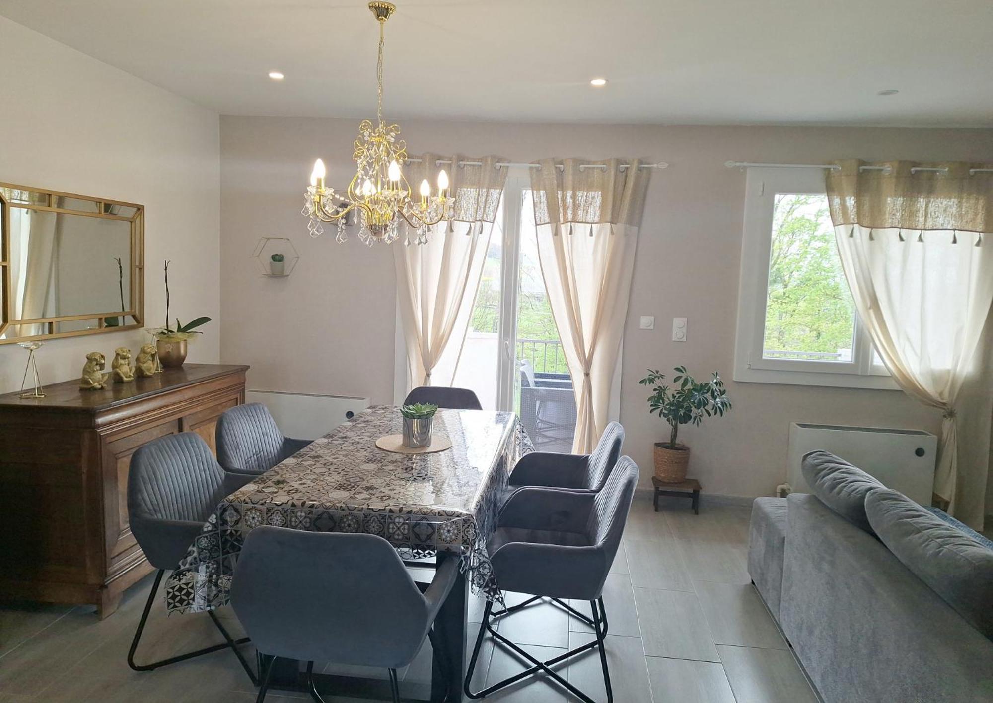 Agreable Maison Avec Jardin A จอยน์วิลล์ ภายนอก รูปภาพ
